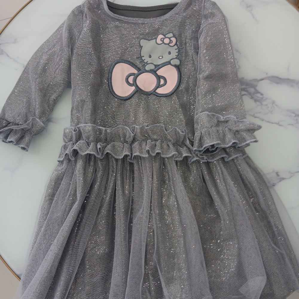 Hello kitty dress 🐱
